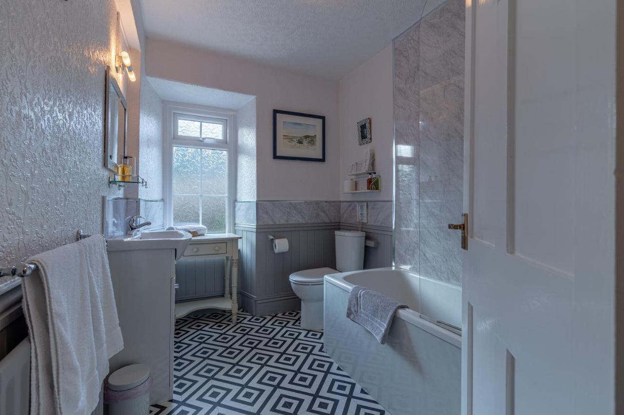 Glyntwrog House Bed & Breakfast Betws-y-Coed Bagian luar foto